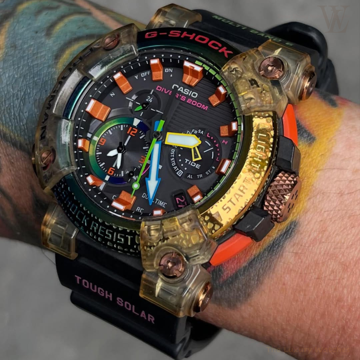 M21- Luxury Rainbow Watch.