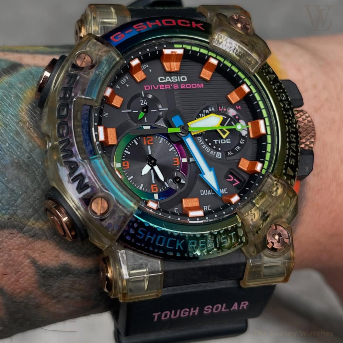 M21- Luxury Rainbow Watch.